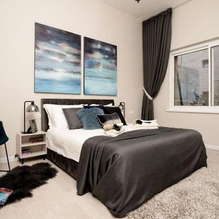 Ben Yehuda, 3 Lovely Flats In The Same Building 예루살렘 외부 사진