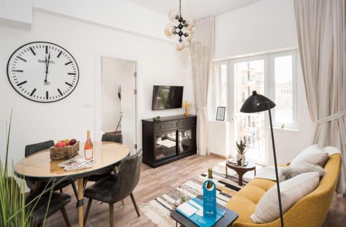 Ben Yehuda, 3 Lovely Flats In The Same Building 예루살렘 외부 사진