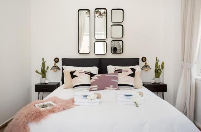 Ben Yehuda, 3 Lovely Flats In The Same Building 예루살렘 외부 사진