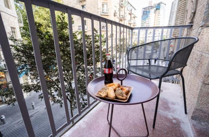 Ben Yehuda, 3 Lovely Flats In The Same Building 예루살렘 외부 사진