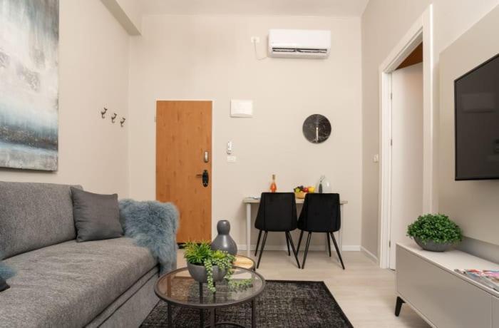 Ben Yehuda, 3 Lovely Flats In The Same Building 예루살렘 외부 사진