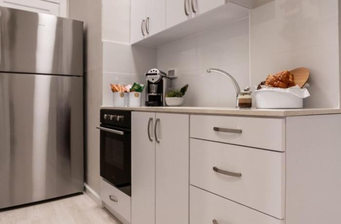 Ben Yehuda, 3 Lovely Flats In The Same Building 예루살렘 외부 사진