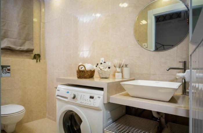 Ben Yehuda, 3 Lovely Flats In The Same Building 예루살렘 외부 사진